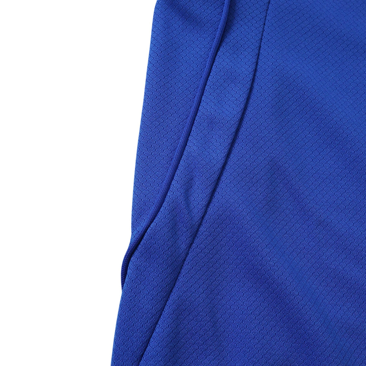 Europe Kits Brighton and Hove Albion home jersey side panel showing blue moisture-wicking textured fabric